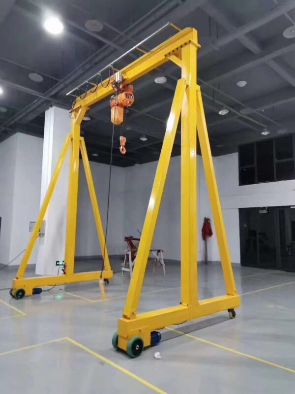 Trackless gantry crane