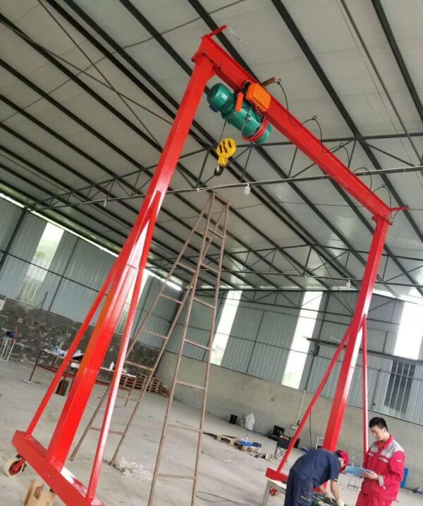Trackless gantry crane