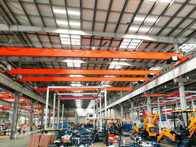 Electromagnetic Bridge Cranes: Redefining Heavy Lifting