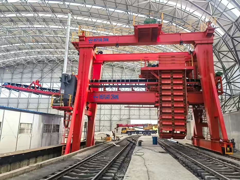 Chain Bucket Unloading Overhead Crane